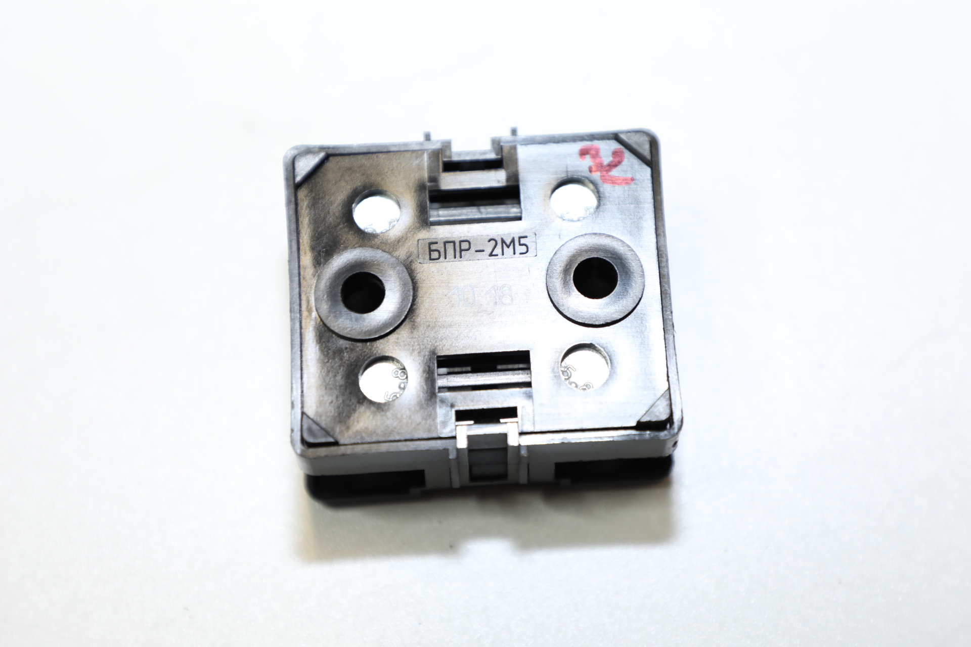 Блок предохранителей (бпр-2м, бпр-2м5) 40/60, .Ф5.3722.005