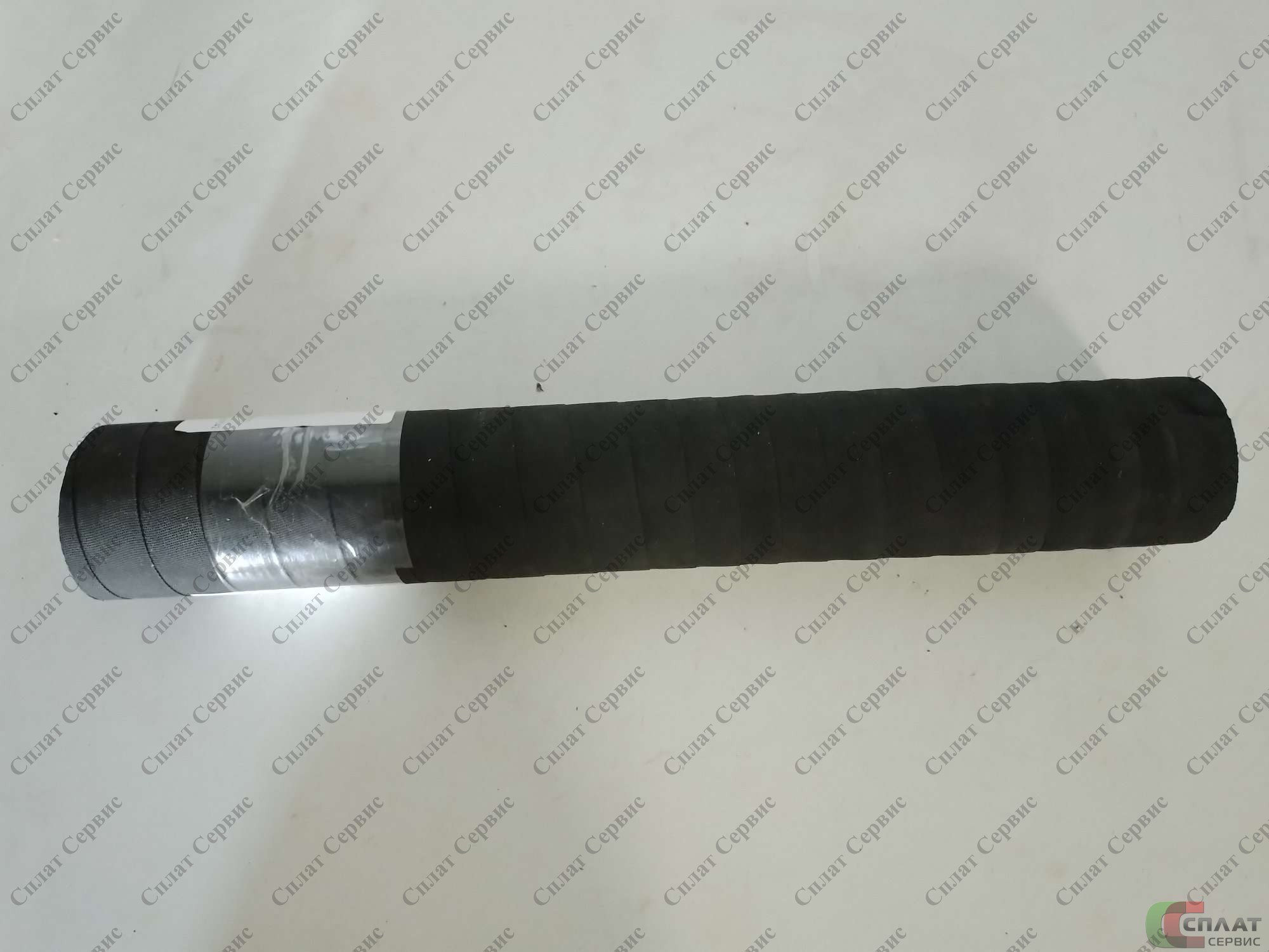 // Патрубок МАЗ радиатора подводящий верхний (L=320 мм d=42x52)