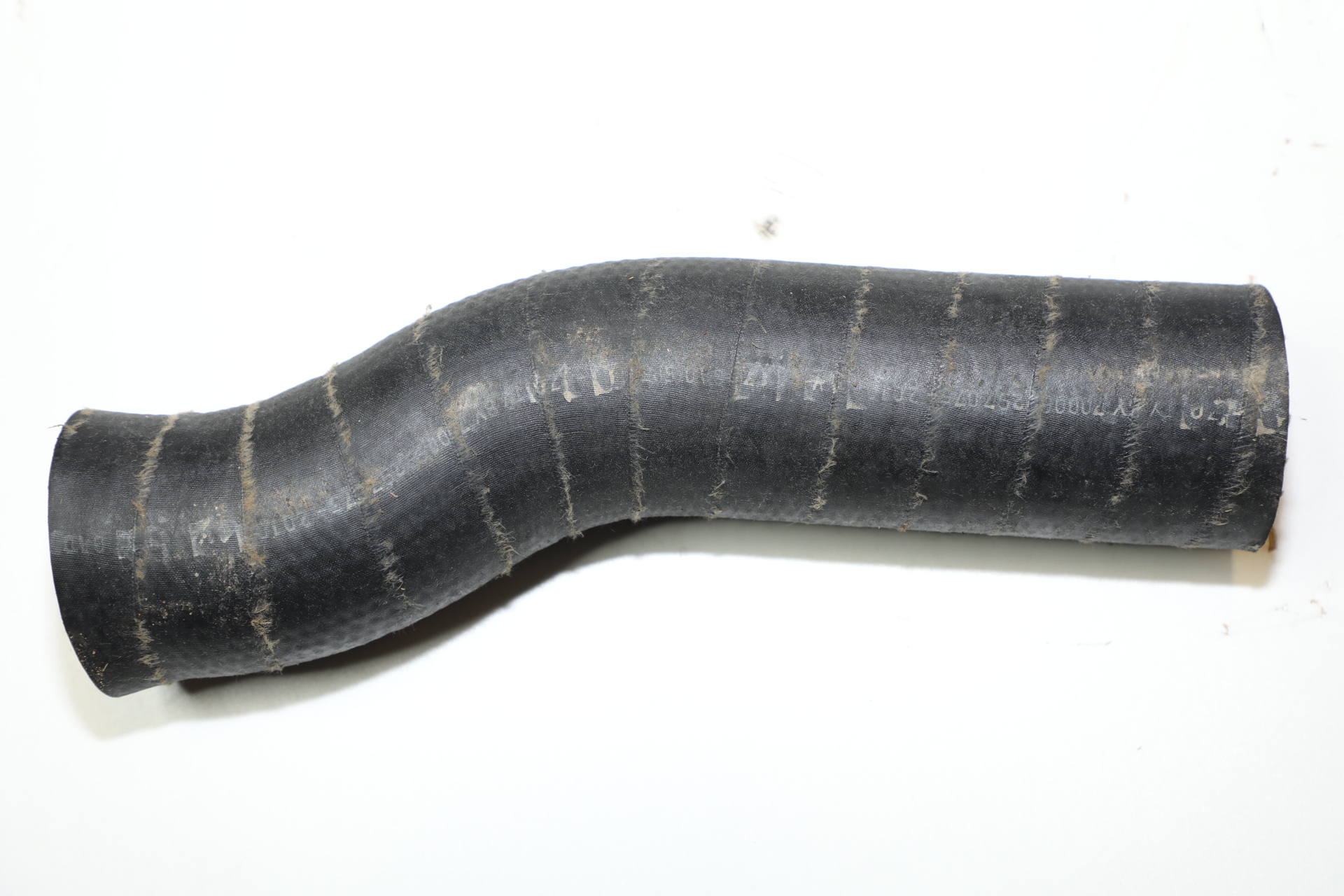 Патрубок радиатора (L=365 D=70) 5432А5-1303260 МАЗ нижний силикон KONNOR