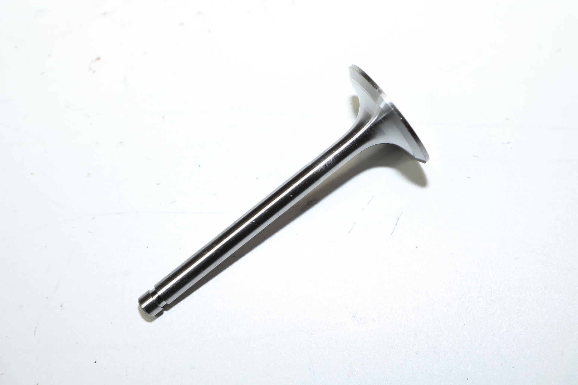 Клапан впускной (большой) 236-1007010