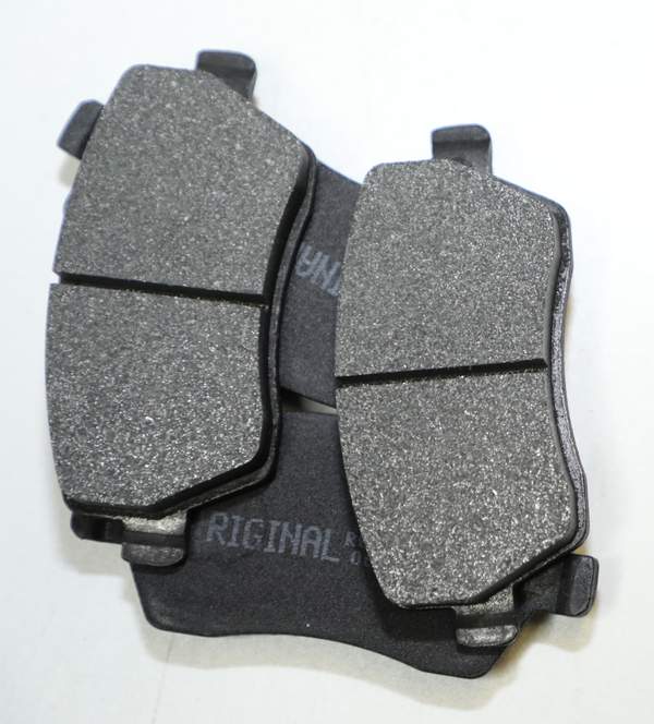 Колодка тормозная передняя ВАЗ-Vesta (16 кл),Largus,XRAY CROSS\RENAULT Duster (к-т 4 шт)