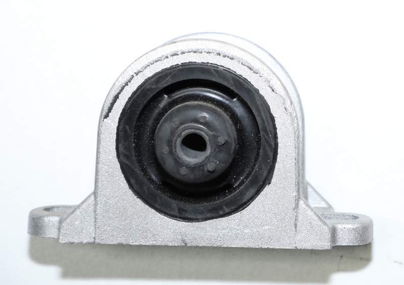 //Кронштейн раздаточной коробки ВАЗ-2121 СБ Балаково 