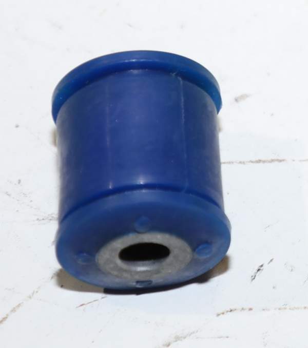 //Сайлентблок 2108 задн. стойки (ПТП)