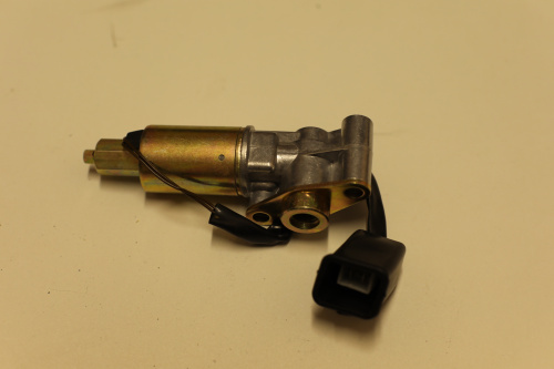 Клапан электромагнитный включения гидромуфты (24 В, 2 выхода, с проводом под фишку)