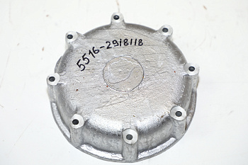 // Крышка балансира